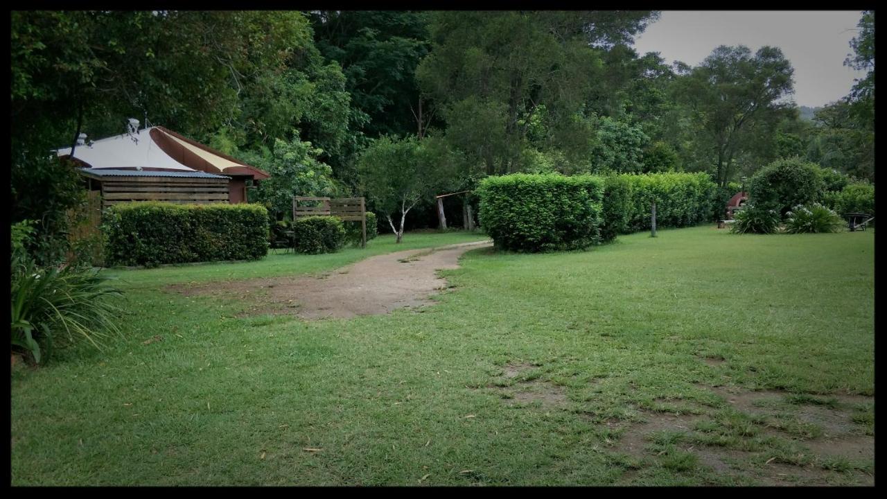 Bielby'S Hideaway Hotel Eudlo Bagian luar foto